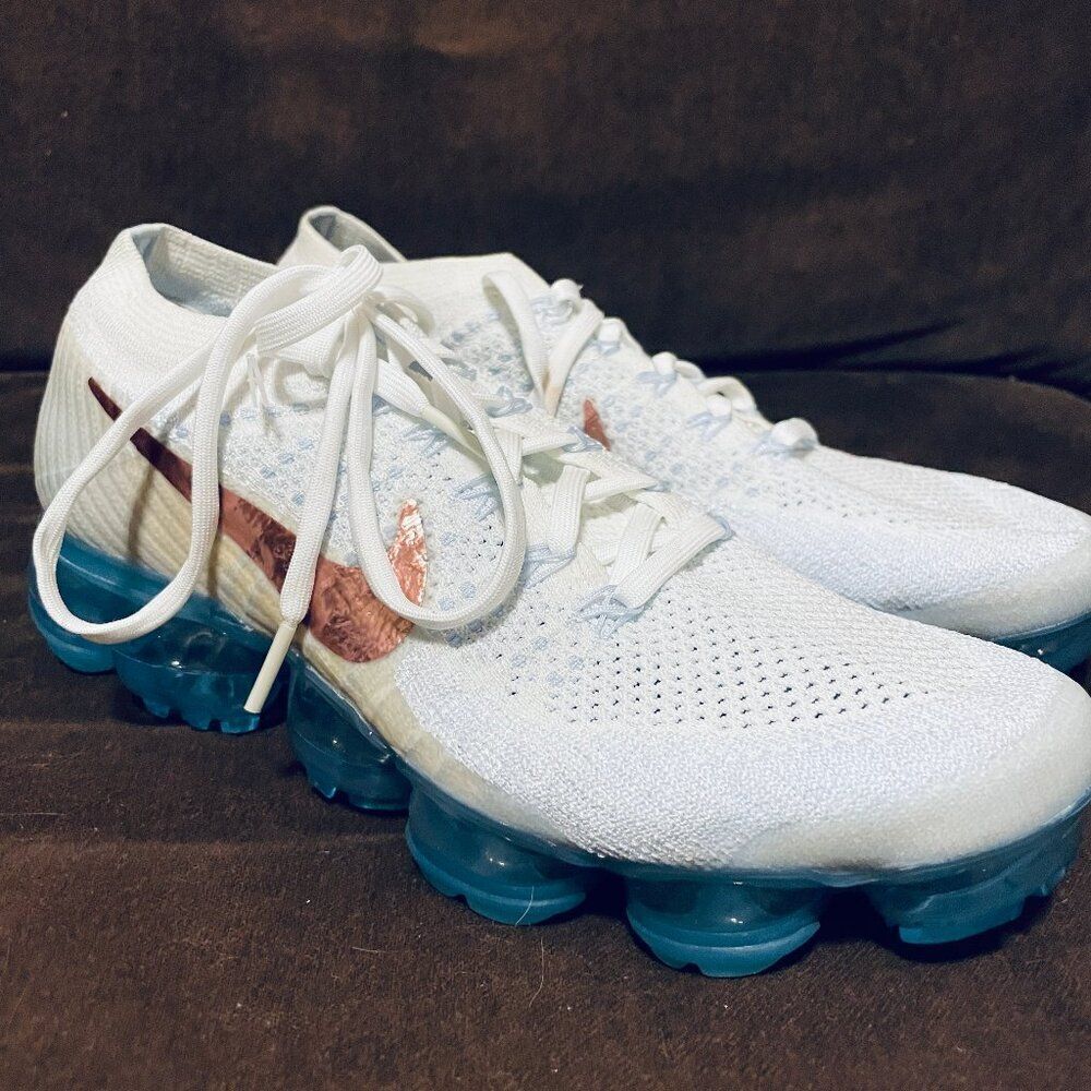 Nike Air VaporMax Explorer Light Womens 9.5 US 41 EUR 849557-104 Summit White